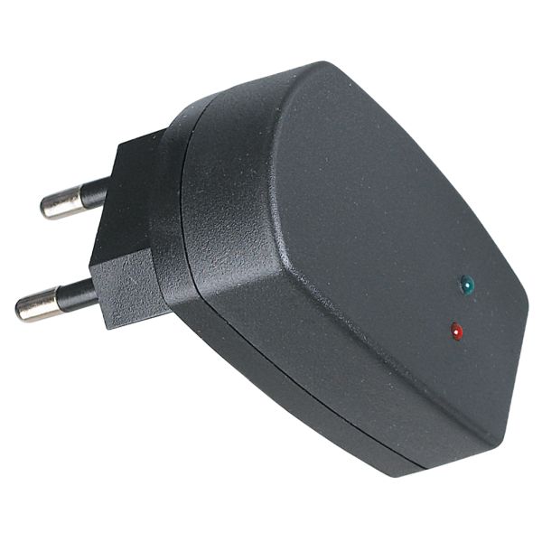 Platinium USB hálózati adapter, fekete